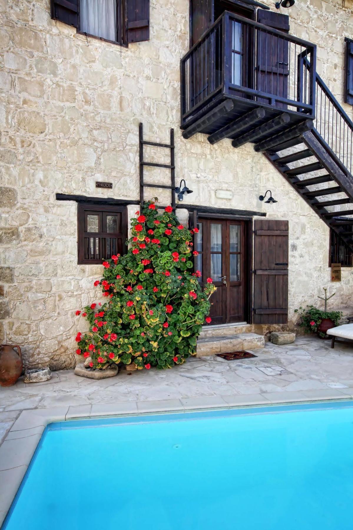 Leonidas Village Houses Goudhi Exterior foto